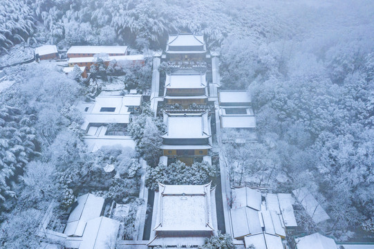 杭州西湖风景区法喜寺雪景航拍