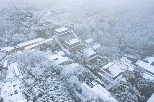 杭州西湖风景区法喜寺雪景航拍