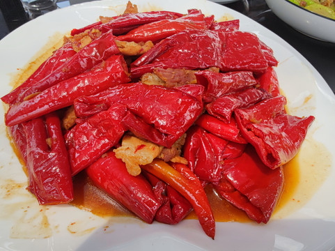 红辣椒烧肉
