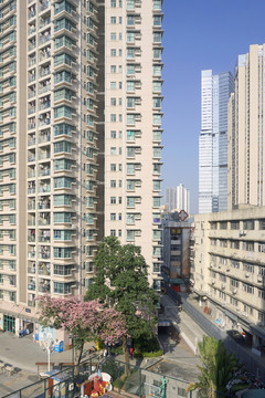 深圳城市高层电梯公寓