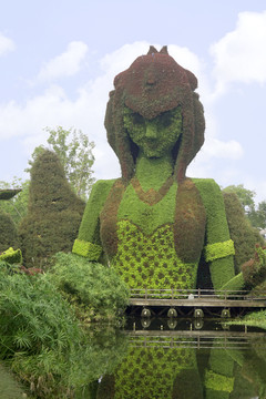 园林绿植雕塑花神仙