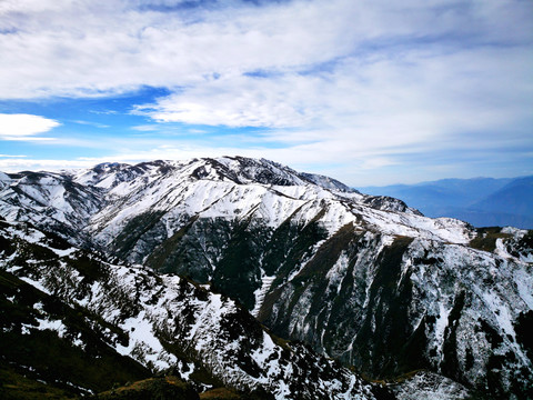 雪山之巅