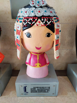 乌拉特蒙古族传统服饰卡通形象