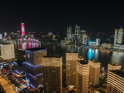 航拍上海浦东陆家嘴建筑夜景