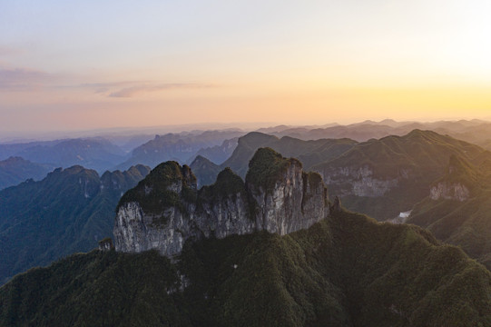 航拍湖南湘西保靖县吕洞山