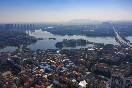 航拍湖南岳阳市城市景观