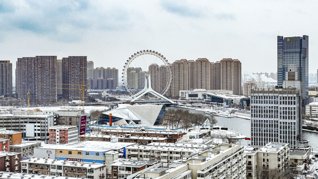 大雪中的天津城市美景