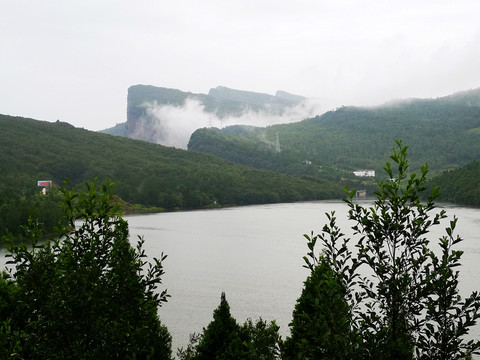 山区水库