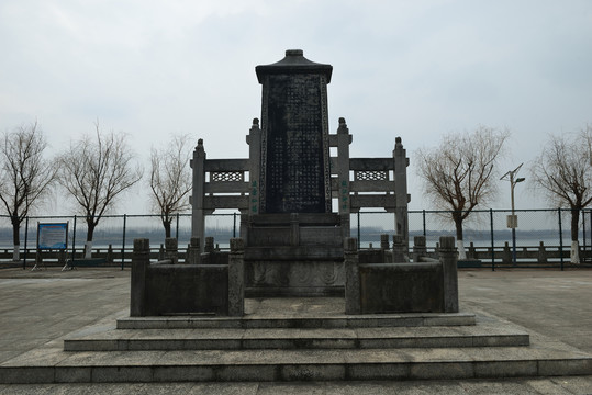 江陵抗战纪念园