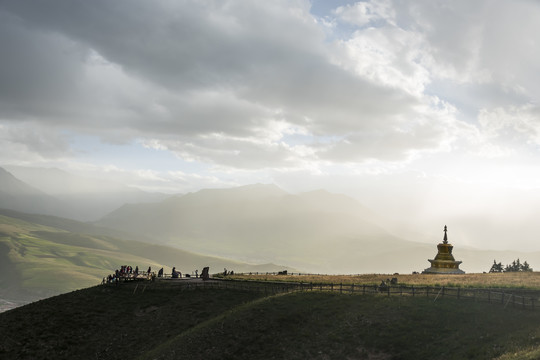 青海卓尔山风景区