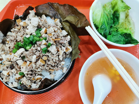 广式肉末荷叶蒸饭套餐
