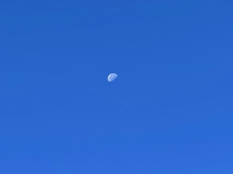月空