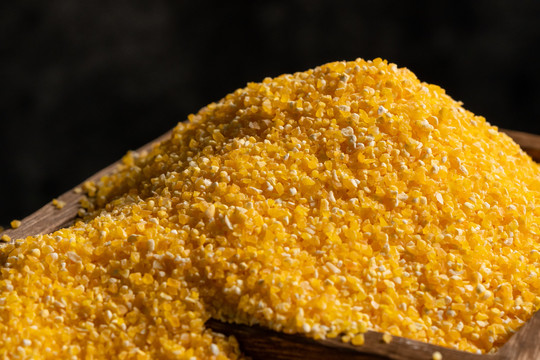 玉米面玉米糁玉米苞米粥
