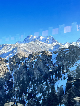天山