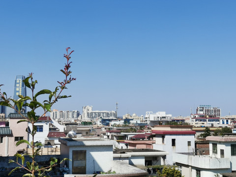 住宅区天台远眺