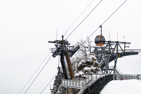 冰雪天张家界天门山索道