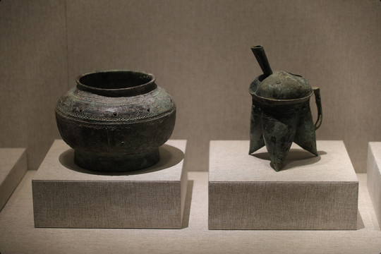 古代青铜容器