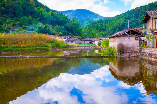 山村人家