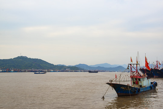 石浦渔港渔船