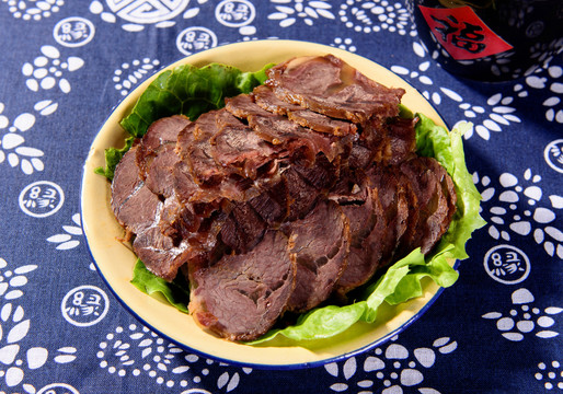 卤牛肉