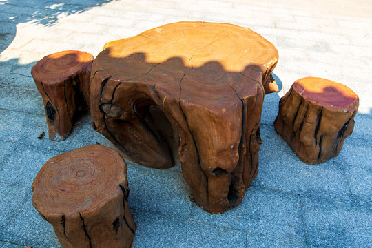 北帝山旅游风景区石桌石凳
