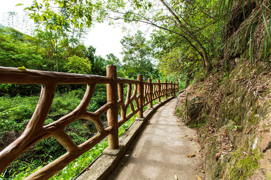平南北帝山风景区游览步道