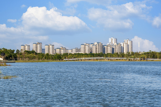 湖景楼盘