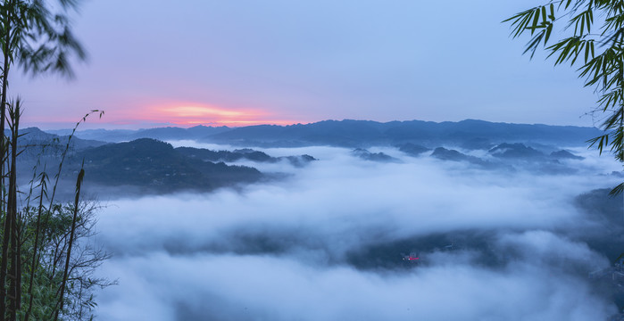 龙华古镇朝霞云海自然风光