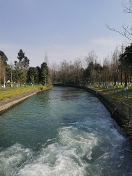 沙河流水