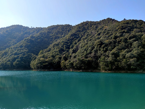 青山绿水蓝天