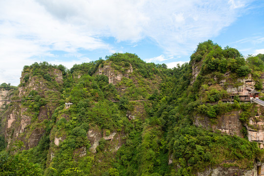 绍兴新昌穿岩十九峰