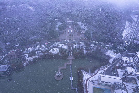 苏州穹窿山雪景