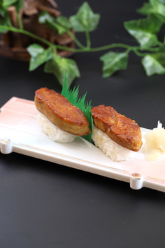 鹅肝手握