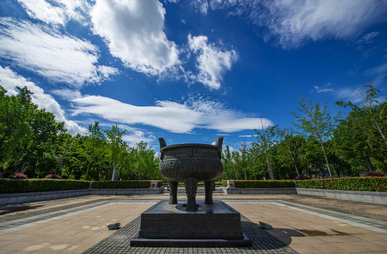 南京大学