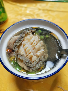 鲍鱼汤