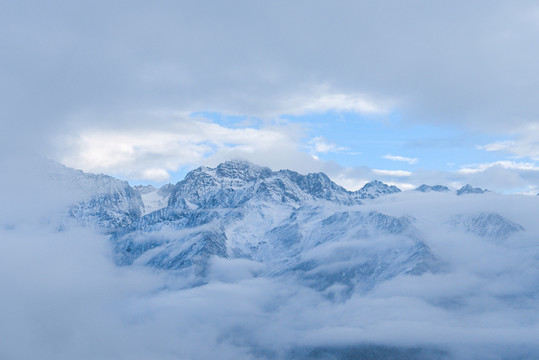 巴郎山