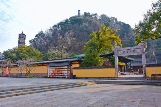 临海龙兴寺