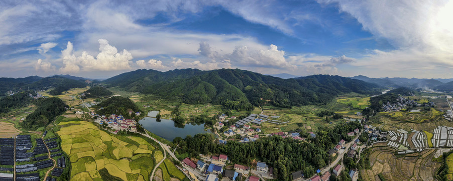 美丽乡村田园全景图航拍