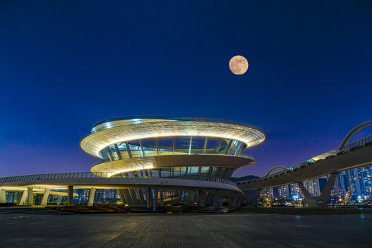 长沙梅溪湖城市岛夜景