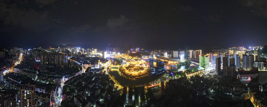贵州铜仁古城夜景全景图