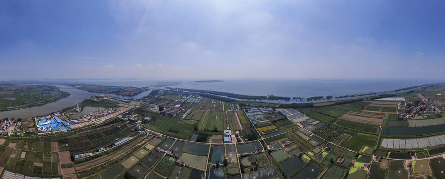 海边农田全景图航拍