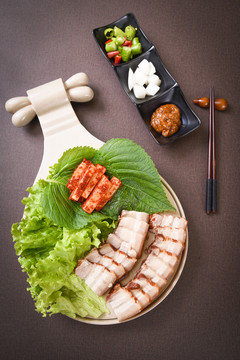 韩式菜包肉