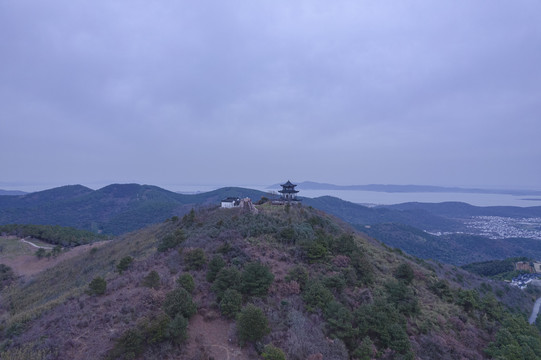 苏州西山太湖缥缈峰