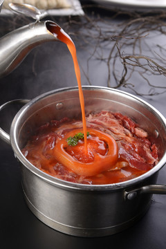 番茄牛肉火锅
