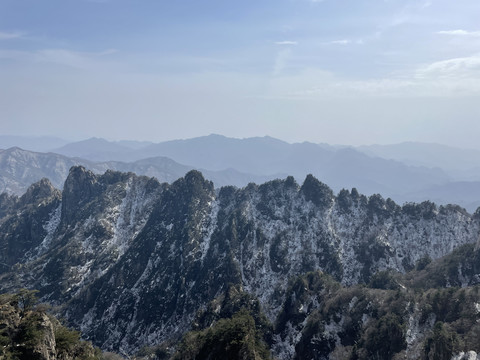 老君山雪景