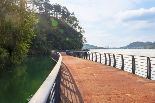 柳州环江滨水大道