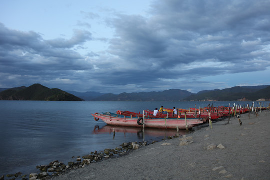 泸沽湖风光