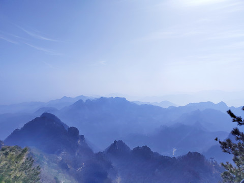 武当山册顶风景
