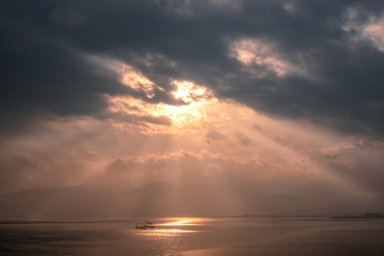 邛海晨曦