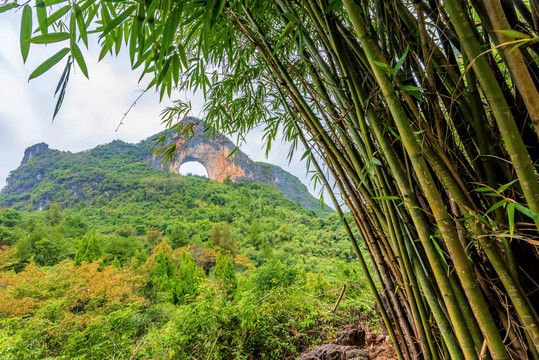 中国广西桂林阳朔月亮山风景区